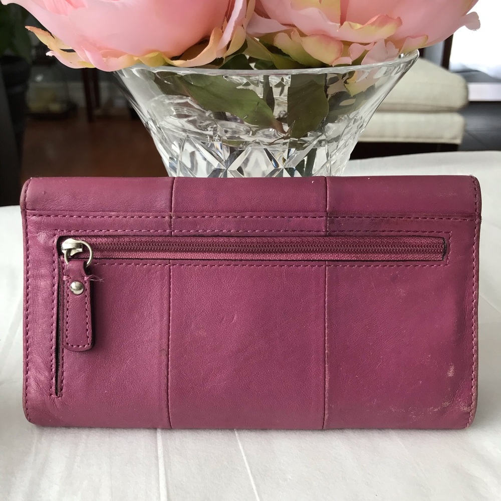 Coach Wallet - Picture 8 of 8